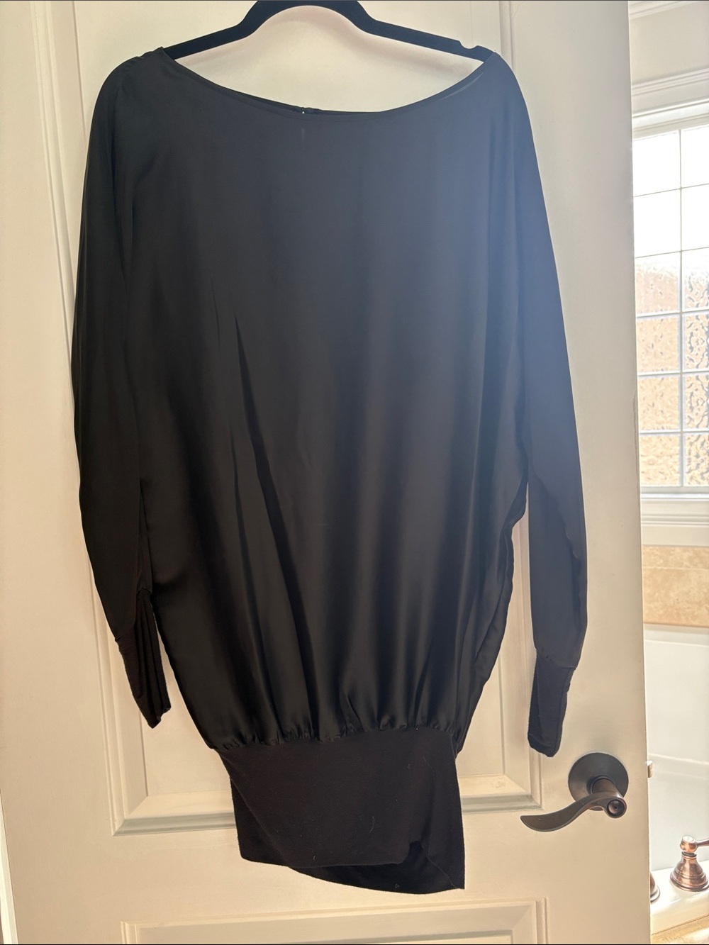 Vintage early 2000s BCBGMaxAzria Black Long-Sleeve Boatneck Blouson Dress/Top